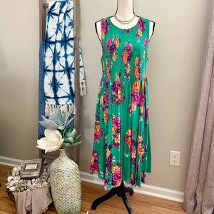 Torrid 14/16 New Vibrant Green Floral Smocked Dress